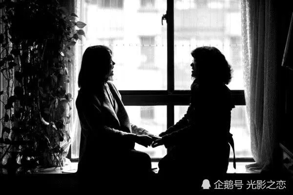 (当命运让我们相遇)当命运交错：遇见幸福，温暖心房，细水长流，谱写幸福之歌