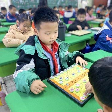 引领全球战略新高度：天空之战国际象棋挑战赛在云端展开 智能化下棋之道的创新与突破
