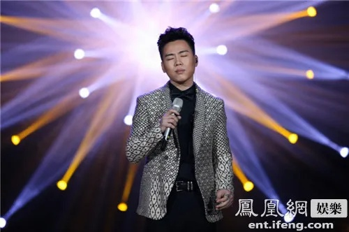 音乐魔法师，我的舞台胡彦斌：一路光芒四溢逐梦音乐路，演绎别样音乐人生