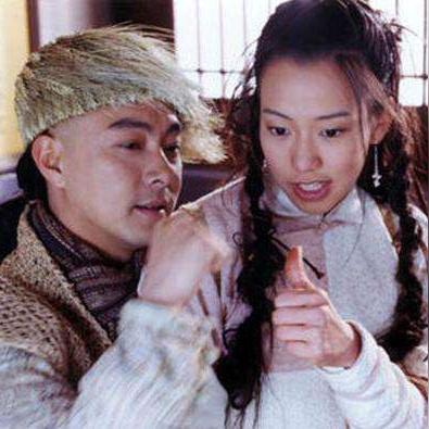 探索月卡限时特惠：《小宝当皇上》如何让玩家沉浸在古代皇宫的角色扮演体验中